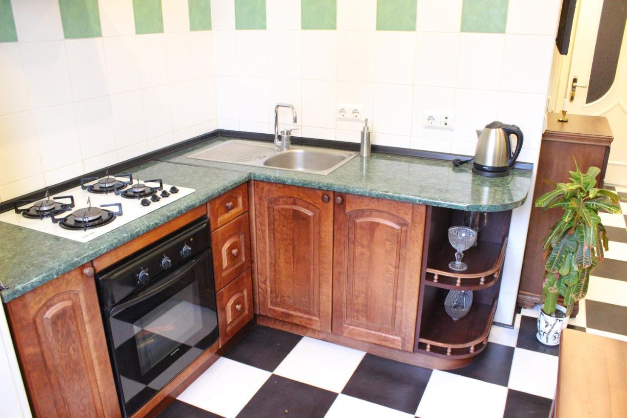 Центр Печерск Метро Зверинецкая, Печерская Apartment Kiev Bagian luar foto